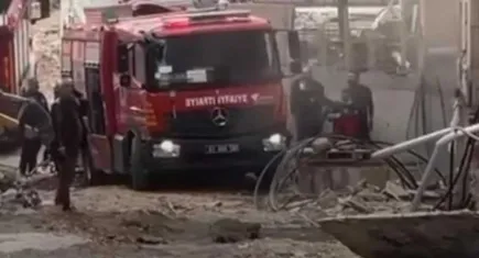  Şanlıurfa Adliyesi'nde patlama: Çok sayıda yaralı var!