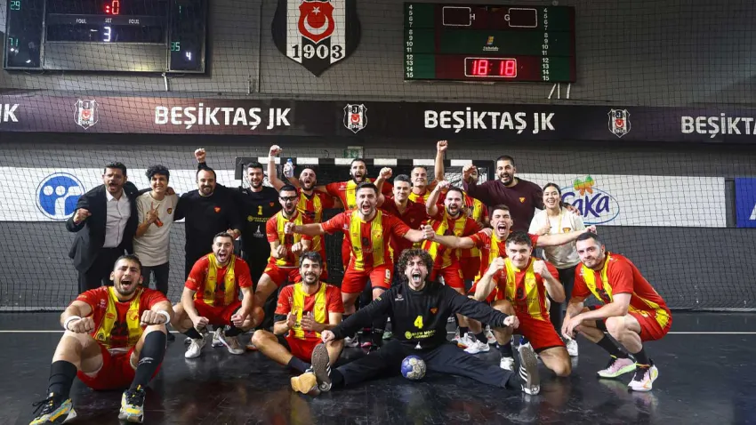 Uçan Adamlar, Beşiktaş deplasmanından lider döndü