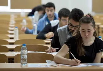 AÖF sınav yerleri açıklandı: Sınav giriş belgesi nasıl alınır? AÖF sınavları ne zaman, saat kaçta?