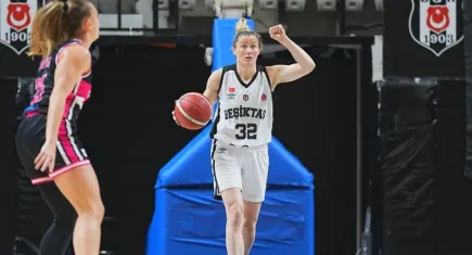 Beşiktaş BOA uzatmada kazandı! Play-Off bileti için heyecan sürüyor