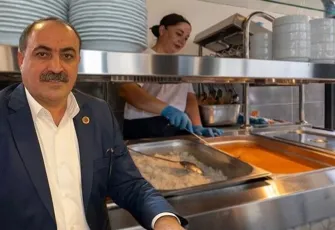 Böcek ailesi olayının medyaya yansıması İzmirli esnafı fena vurdu