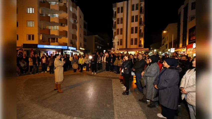 Efes Selçuk Kadınları 25 Kasım’da şiddete karşı bir araya geldi
