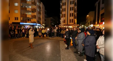 Efes Selçuk Kadınları 25 Kasım’da şiddete karşı bir araya geldi