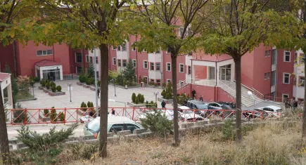 Gümüşhane Üniversitesi’nde rehine krizi: Kadın memur silahlı şüpheli tarafından alıkonuldu