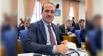 İzmir adalet yatırımlarında hız kesmiyor: Yeni Adliye Sarayları geliyor