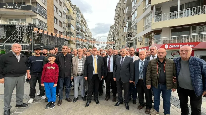 İzmir’de taksicilerden korsan taşımacılık reklamlarına büyük tepki!