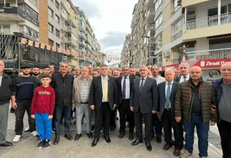 İzmir’de taksicilerden korsan taşımacılık reklamlarına büyük tepki!