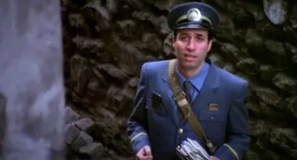 Kemal Sunal'ın 'Postacı' filmi, üç popüler diziyi birden solladı!