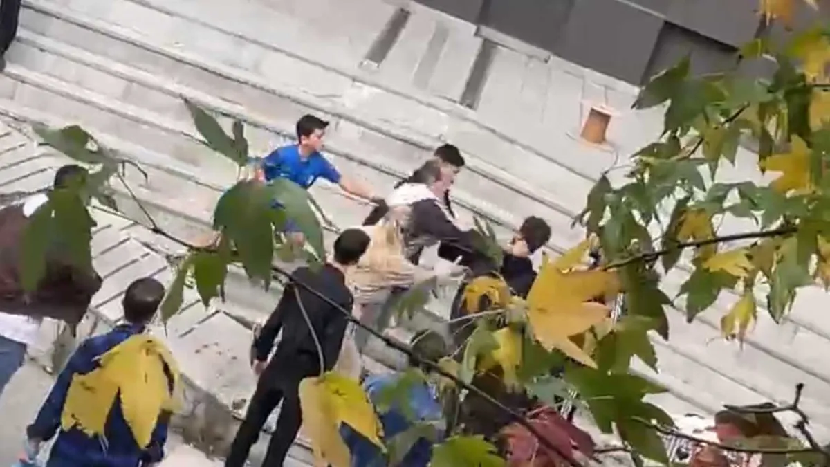 Kız kardeşi rahatsız edilince bıçakladı haberinin görseli