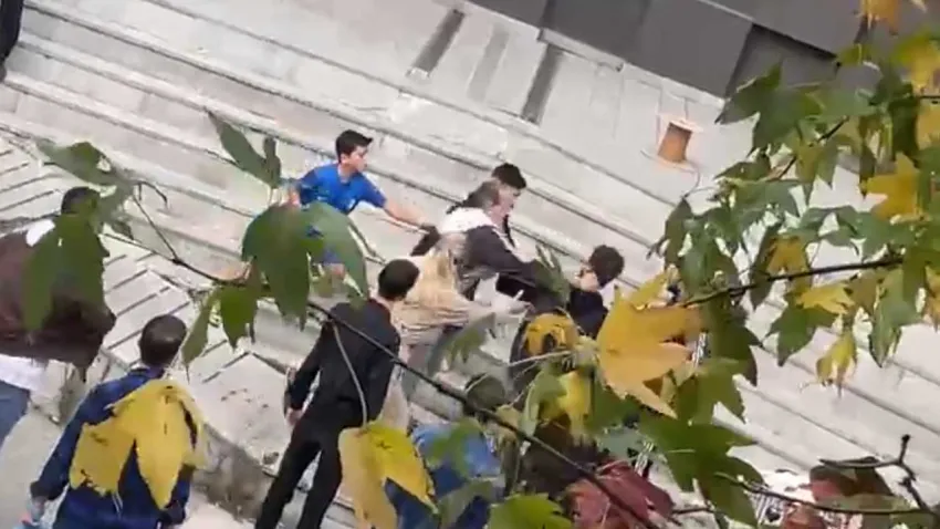 Kız kardeşi rahatsız edilince bıçakladı haberinin görseli