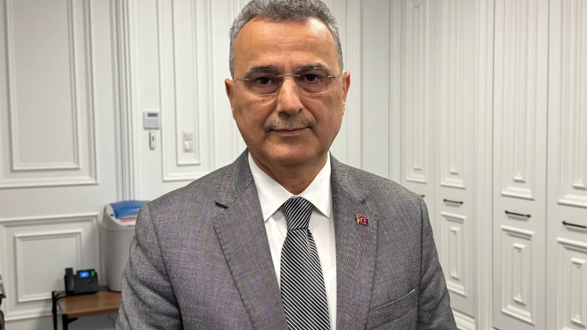 Samsun’da 9 köpeğin ölümü krize dönüştü: Başkan Kurnaz’dan sert açıklama haberinin görseli