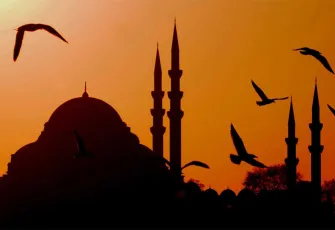 Üç Aylar ne zaman başlıyor, Ramazan ne zaman? İşte 2026 yılı Diyanet takvimi