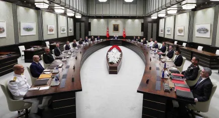 Yılın son MGK toplantısı başladı: Gündemde "Terörsüz Türkiye" süreci var