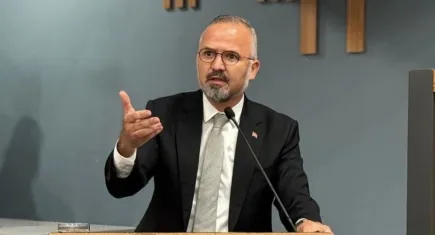 AK Partili Yıldız: Yapamadığınız bir şeyi başarı gibi sunmayın