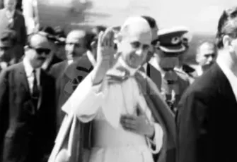 Arşivden çıktı: Türkiye'ye ilk Papa ziyareti görüntüleri paylaşıldı