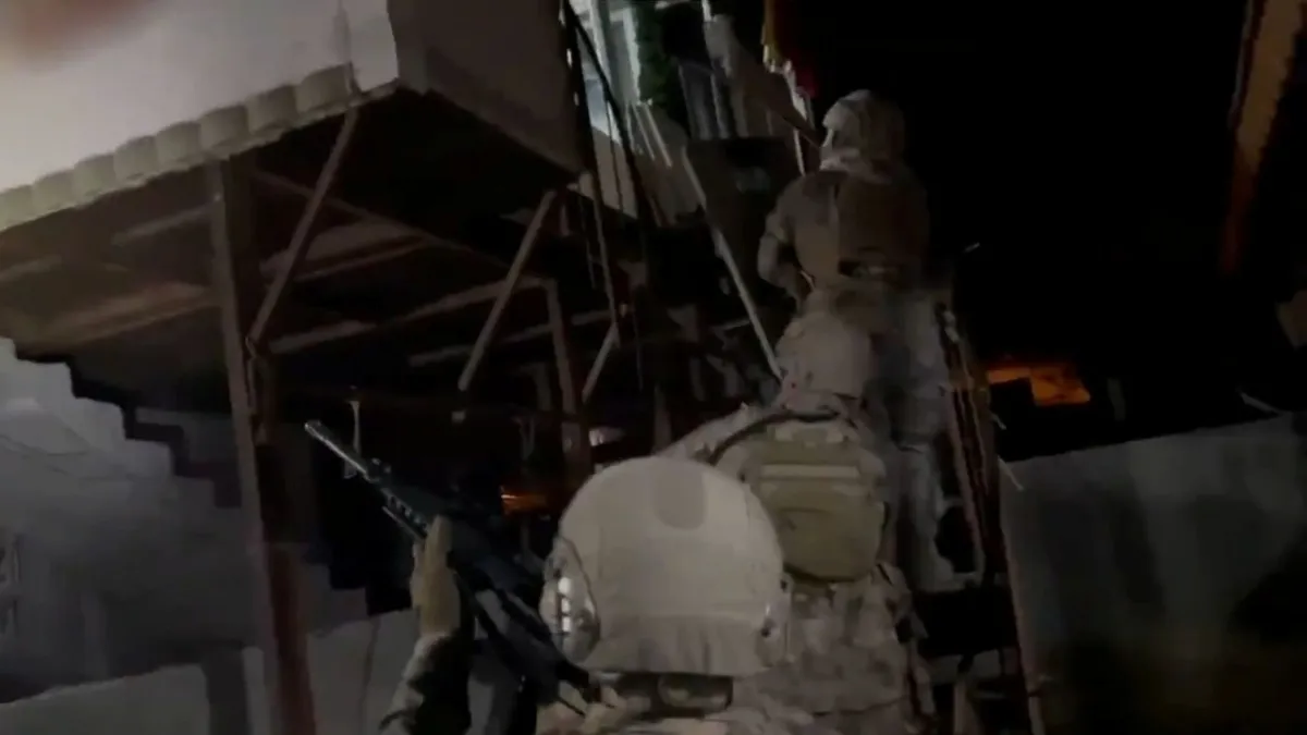 Edirne'de yasaklı madde operasyonu: 10 şüpheli gözaltında haberinin görseli