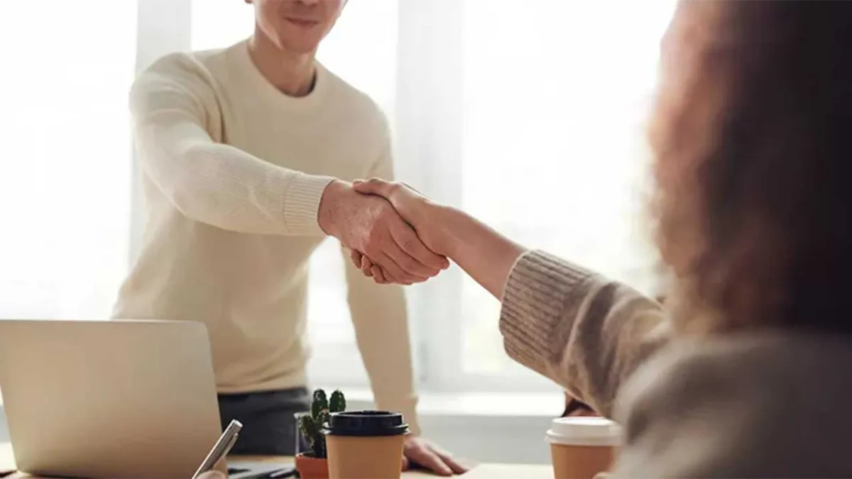 İş görüşmesinde skandal deney: 240 kadına gizlice idrar söktürücü verdi haberinin görseli