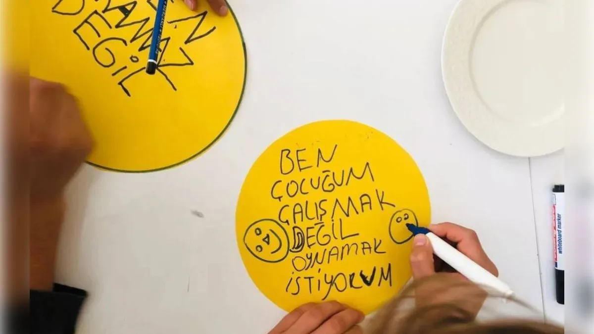 İSİG Meclisi’nden çocuk işçilik yasası uygulansın çağrısı haberinin görseli