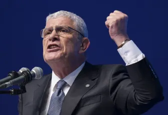 İYİ Parti Lideri’nden sert çıkış: “Yeni süreç kurgulanıyor, dikkatli olun!”