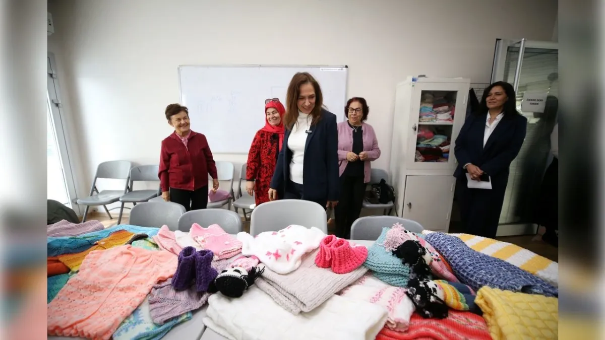 Karşıyaka Belediyesi’nden kadınların güçlenmesine yönelik kurslar haberinin görseli