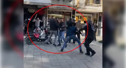 Mardin'de kuyumcular arasında tekmeli, yumruklu kavga