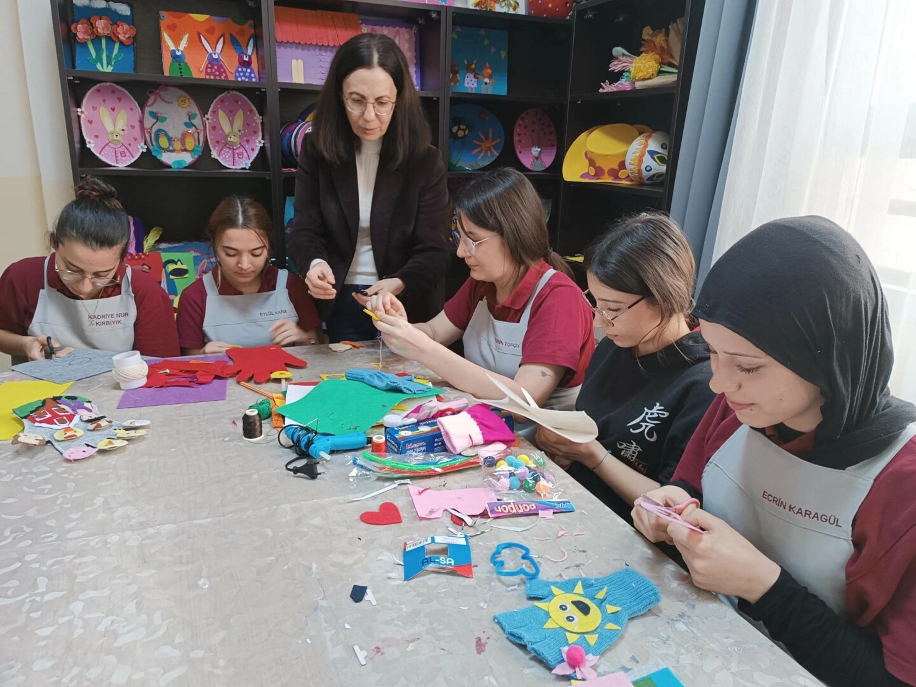 Ödemiş’te Köy Çocuklarına Renkli ve Eğlenceli Bir Gün başlıklı video haberin görseli