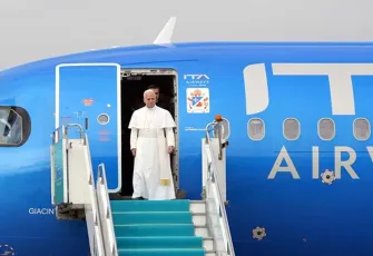 Papa'dan tarihi ziyaret:Bütün insanlar kardeşiz