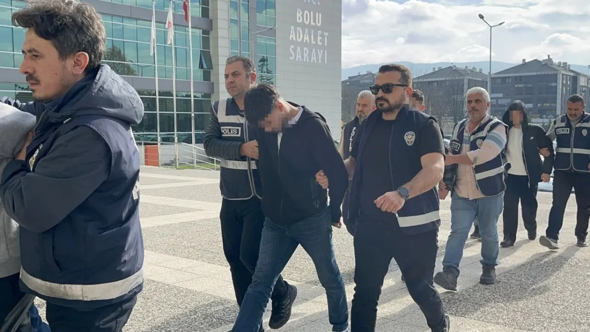 Terör örgütü dolandırıcılığı ile 140 bin dolar dolandırıldı haberinin görseli