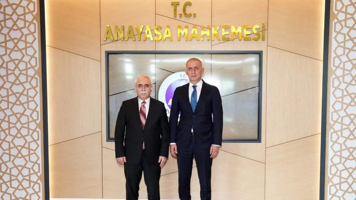 TFF Başkanı Hacıosmanoğlu, Anayasa Mahkemesi Başkanı Özkaya’yı ziyaret etti haberinin görseli
