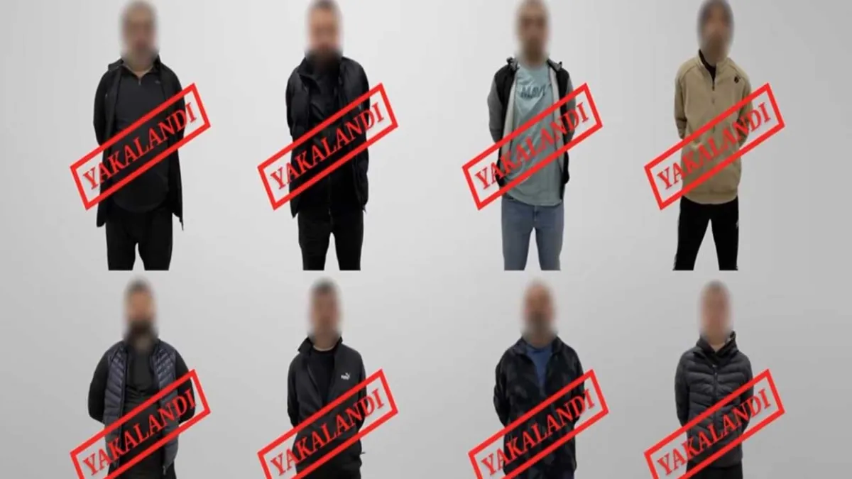 Bakan Yerlikaya duyurdu: Kırmızı bültenle aranan 5 suçlu Gürcistan'dan getirildi! haberinin görseli