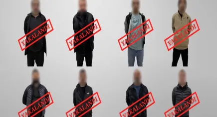 Bakan Yerlikaya duyurdu: Kırmızı bültenle aranan 5 suçlu Gürcistan'dan getirildi!