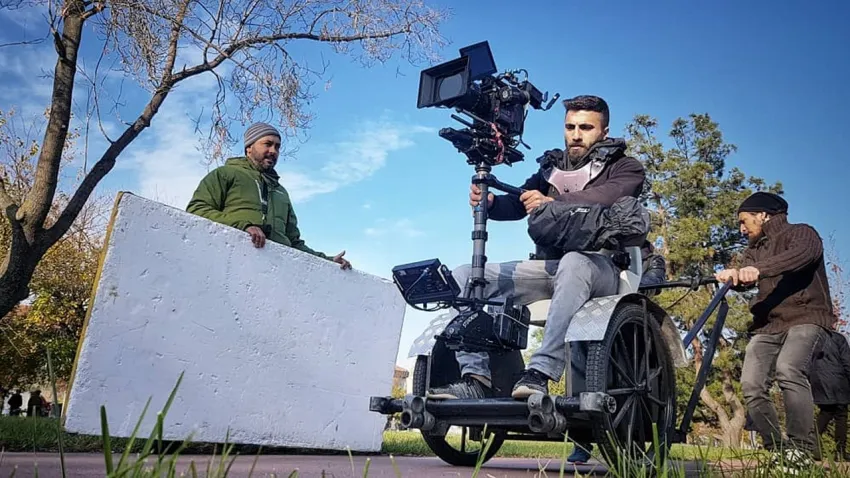 Birçok ünlü dizi projesinde yer aldı: Steadicam operatörü Ömer Belli Boğaz Köprüsü’nden atladı haberinin görseli