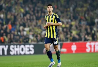Fenerbahçe’de genç yıldız Yiğit Efe Demir ilk 11’de parladı: Sakatlıkla sahneden ayrıldı
