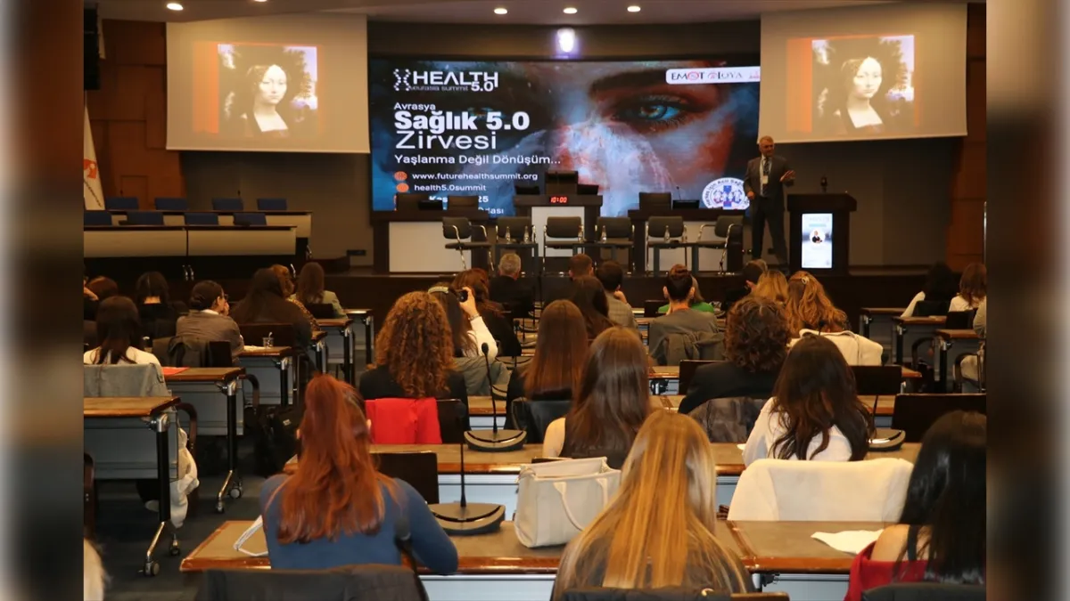 İzmir'de "Sağlık 5.0" zirvesi: Yapay zeka sağlık sistemlerinin geleceği olacak haberinin görseli