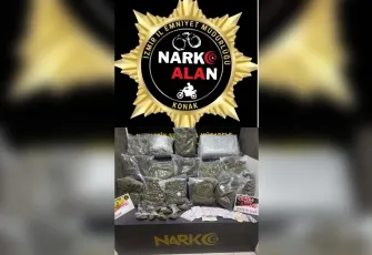 İzmir'de zehir tacirlerine operasyon