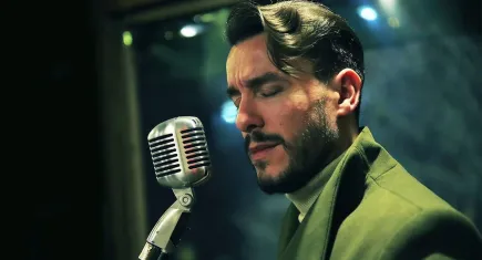 Kasım ayında İzmir’de Cem Adrian rüzgarı esecek