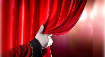 ‘Ne Olacak Şimdi’ adlı tiyatro oyunu İzmir’de sahne alıyor