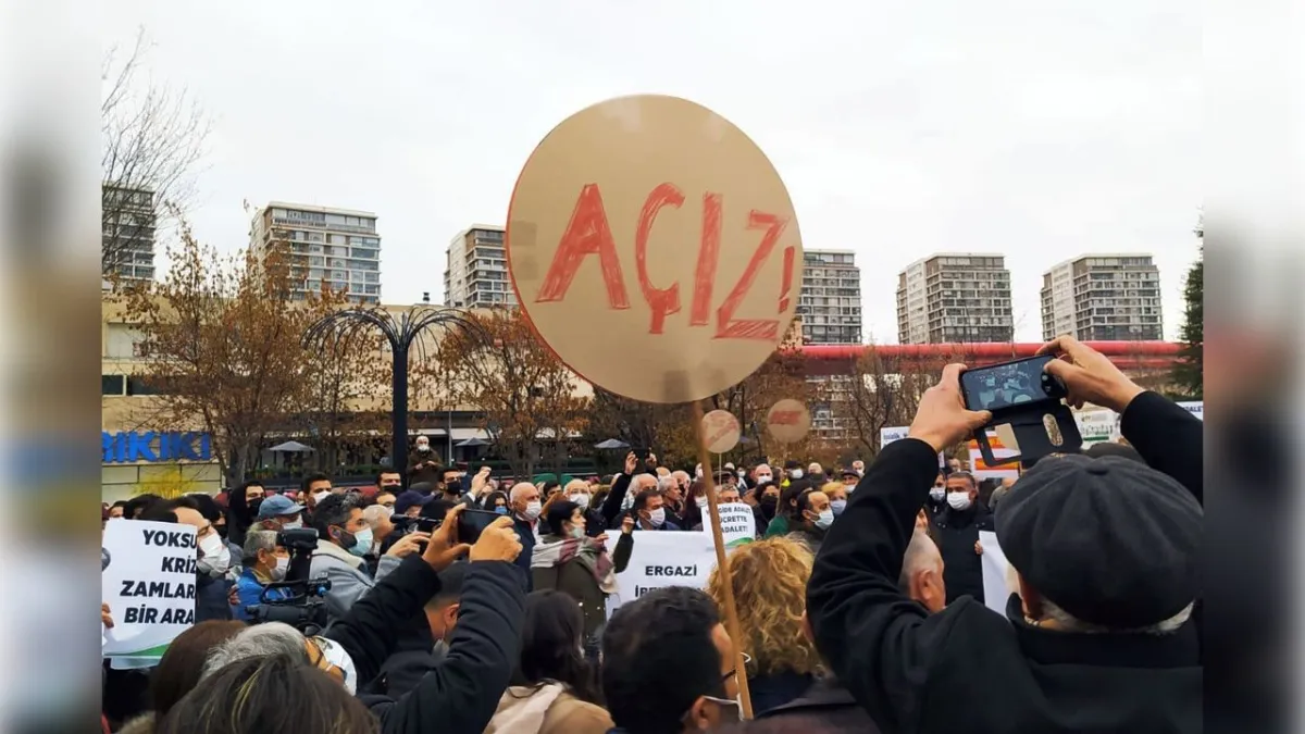 TÜRK-İŞ açlık ve yoksulluk sınırını açıkladı: Asgari ücret, yaşam maliyetinin yarısına bile ulaşamıyor haberinin görseli