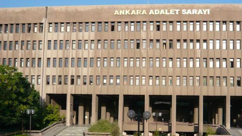 Yasa dışı e-imza skandalı: Sürücü belgesi sınavlarını değiştirip sertifika ürettiler haberinin görseli