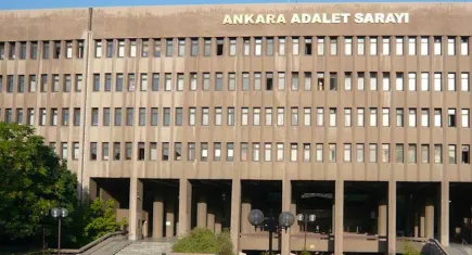 Yasa dışı e-imza skandalı: Sürücü belgesi sınavlarını değiştirip sertifika ürettiler