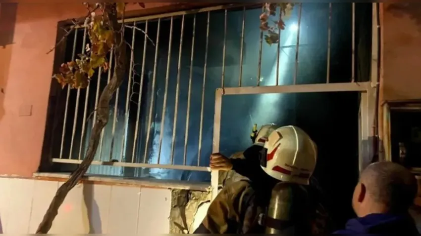 Alaşehir'de yangın paniği: Ev sahibi baygınlık geçirdi haberinin görseli