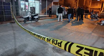 Berber dükkanında silahlı çatışma: 7 yaralı