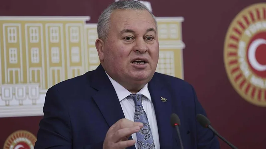 Cemal Enginyurt'tan Gürsel Tekin'e sert cevap: Sen bana CHP’lilik dersi veremezsin