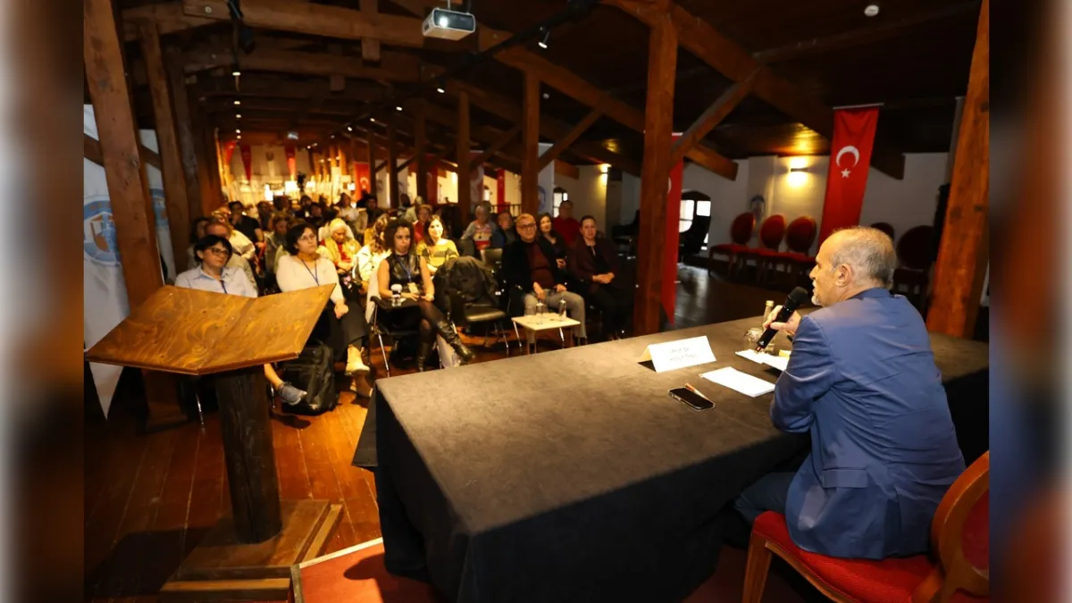 Efes Selçuk’ta felsefe buluşması: Herakleitos ve Kuçuradi günleri başladı haberinin görseli