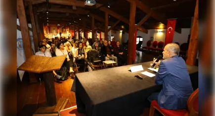 Efes Selçuk’ta felsefe buluşması: Herakleitos ve Kuçuradi günleri başladı