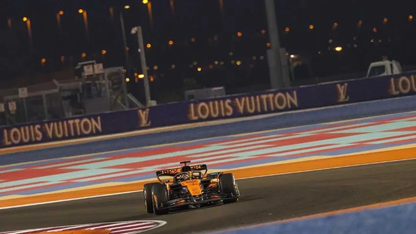 Formula 1 Katar Grand Prix'sinde sprint yarışını Piastri kazandı haberinin görseli