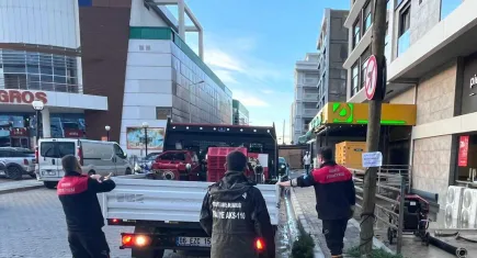 Karaburun’da şiddetli sağanak:  İZSU’dan hızlı müdahale