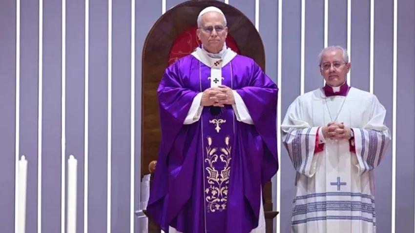 Papa 14. Leo, İstanbul'da ayin düzenledi haberinin görseli