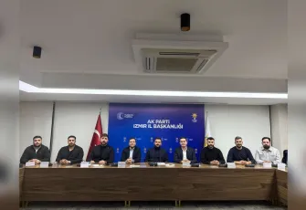 AK Parti İzmir Gençlik Kolları 30 İlçe Komisyon Toplantısı gerçekleştirildi