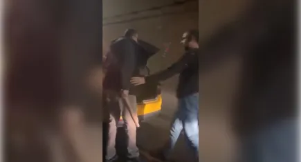 Kağıthane’de motosikletliye sopayla saldırı: Taksici gözaltında